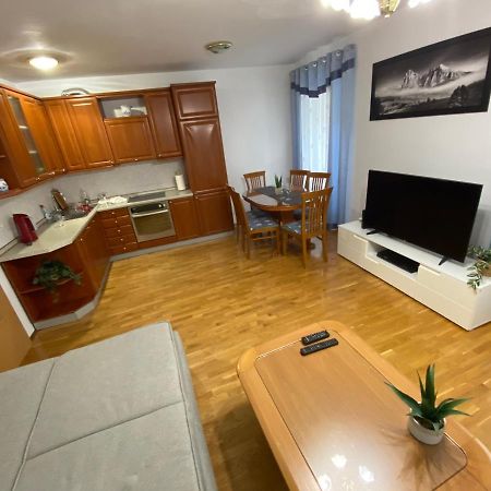 Shadi Apartment Koper Ngoại thất bức ảnh