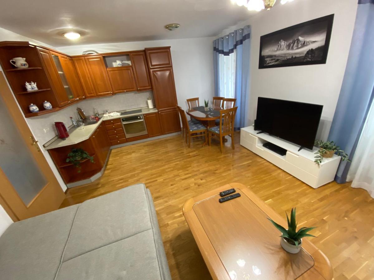 Shadi Apartment Koper Ngoại thất bức ảnh